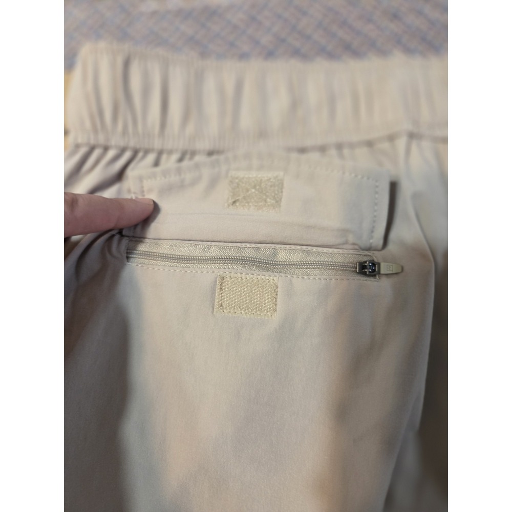 Avalance Beige Hiking Shorts Women's Mid Rise Pull On S NWT CA534R2 - Picture 4 of 10